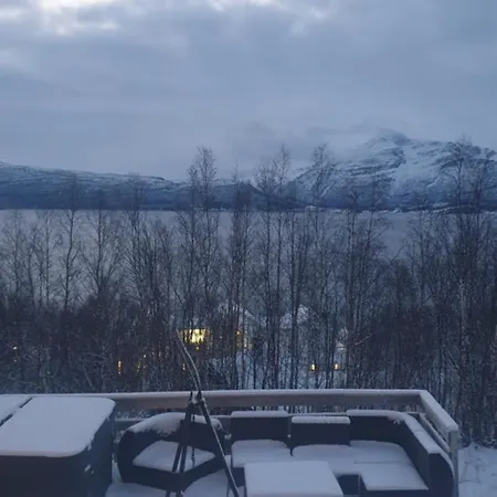Malangen Aurora Holiday home *
